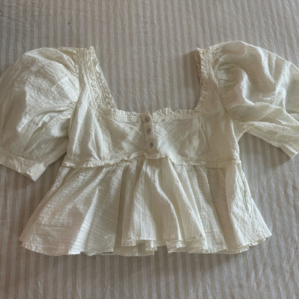 Free People white blouse. Size XS
